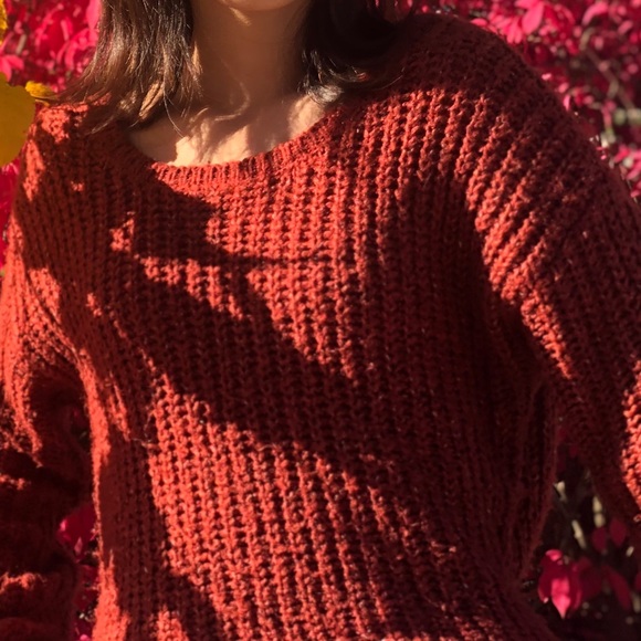 Garage red sweater - Picture 1 of 3